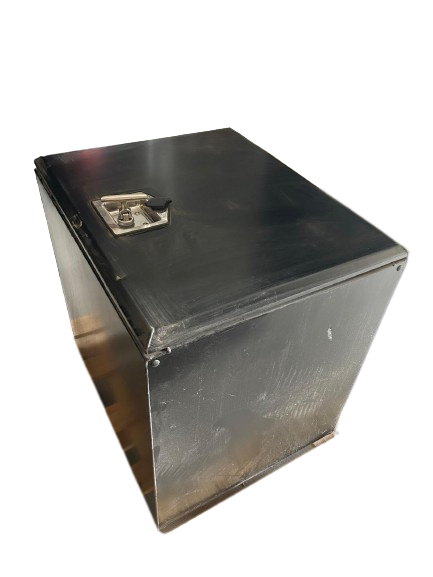 Werkzeugkasten - Staukasten schwarz pulverbeschichtet 600x500x600